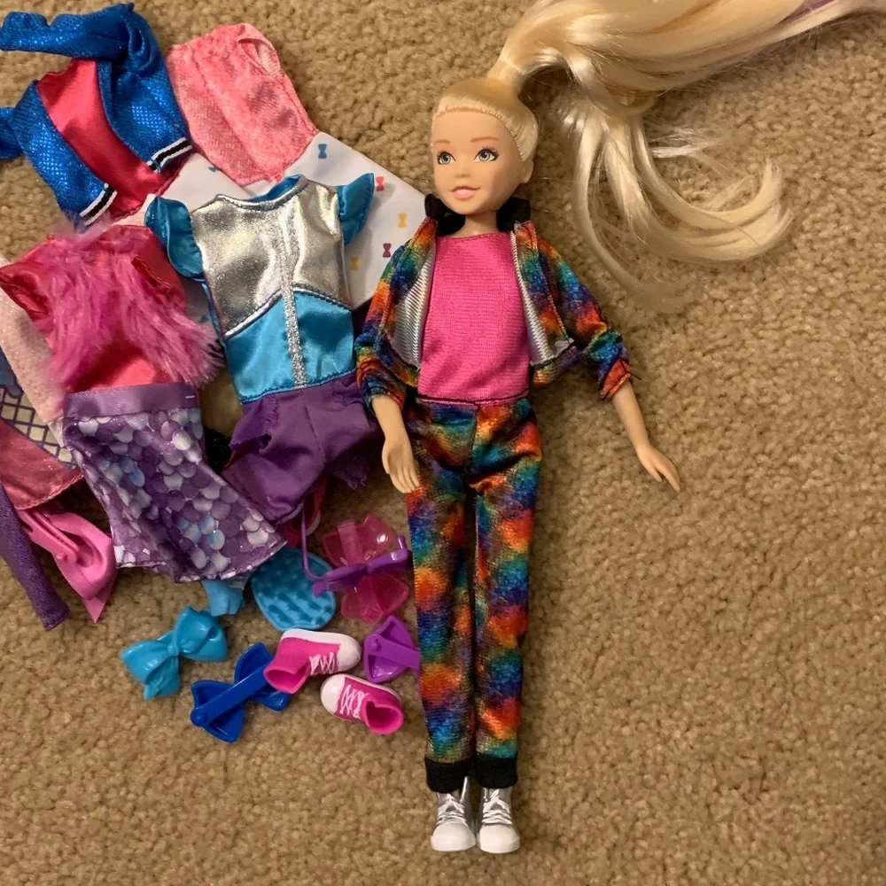 JO JO DOLL - Picture 1 of 2